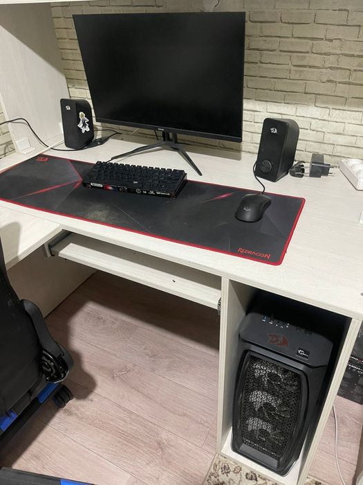 Продам Компьютер комплектом