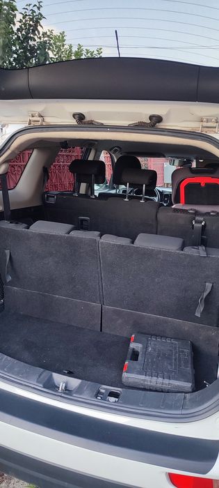 VAND URGENT!!! Mitsubishi  4X4 ,7 locuri