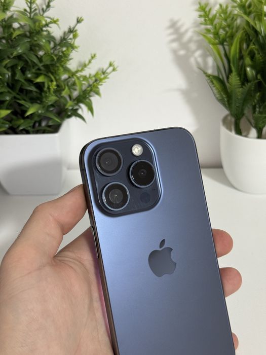 Iphone 15 pro display schimbat