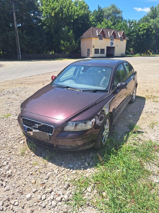 Vând Volvo S40 , preț 4500 lei, negociabil