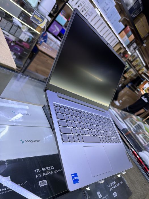 lenovo ideaPad Slim 3