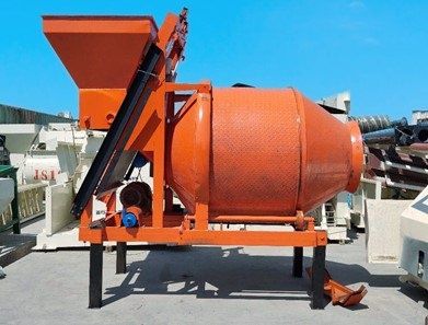 Бетонная мешалка JZC500