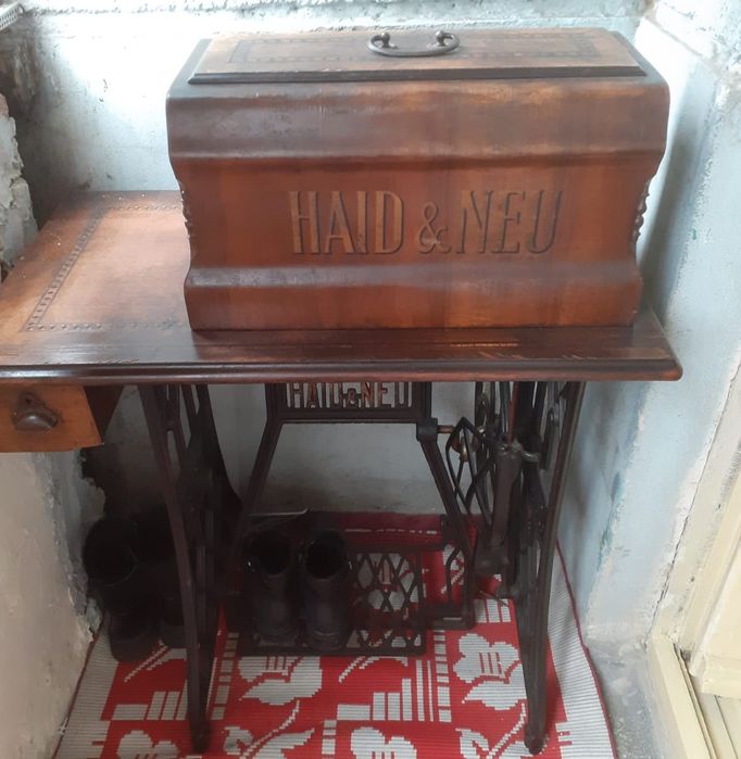 Mașină de cusut Haid&Neu