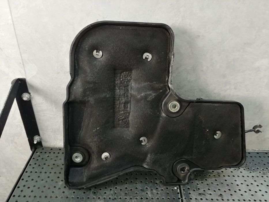 capac apratoare distributie 2.5 tdi bpe vw touareg 7l  070103005a