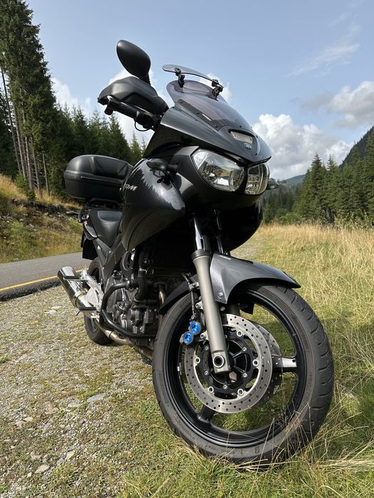 Motocicleta Yamaha TDM 900