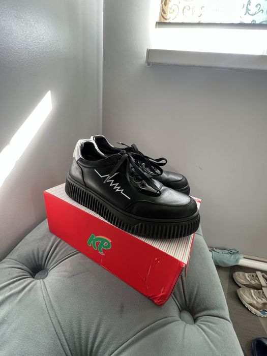 Обувь школный