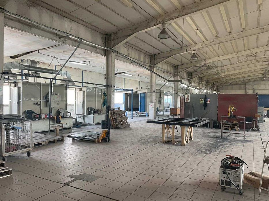 Продава се Промишлена сграда в Попово - 4500 кв.м за 159 €/кв.м - Снимка #5