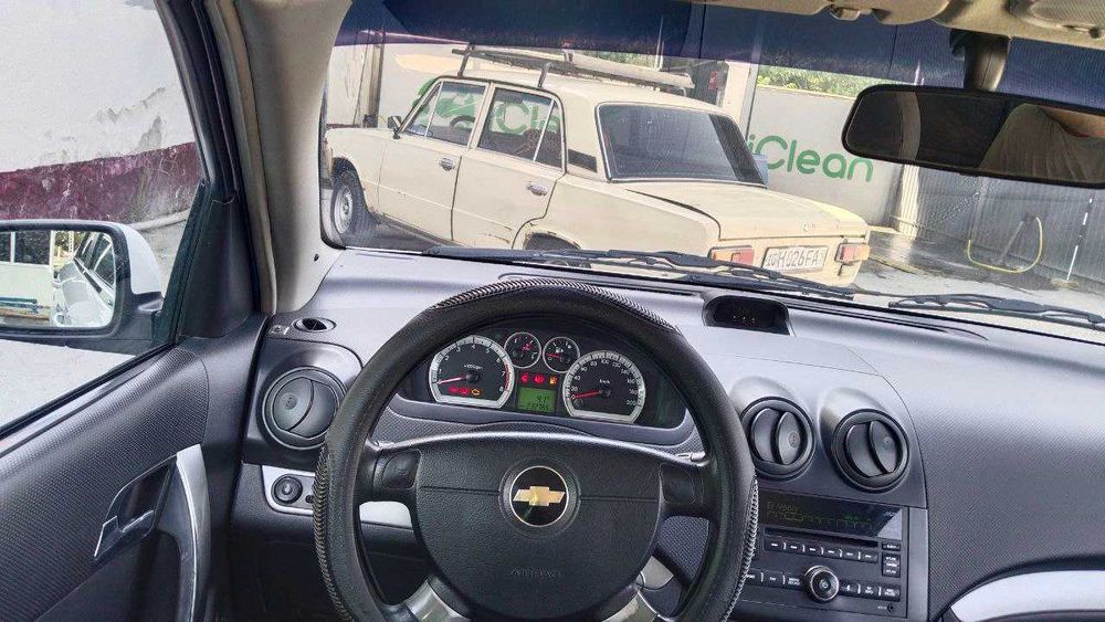 Нексия-3 белий 2018 механика