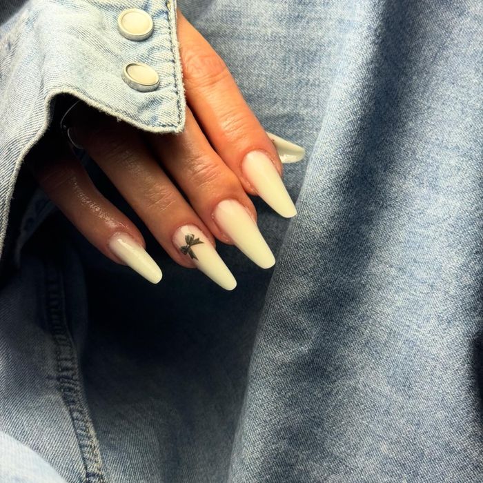 Unghii cu gel/semi cu apex/pedichiura estetica, zona Grand Arena