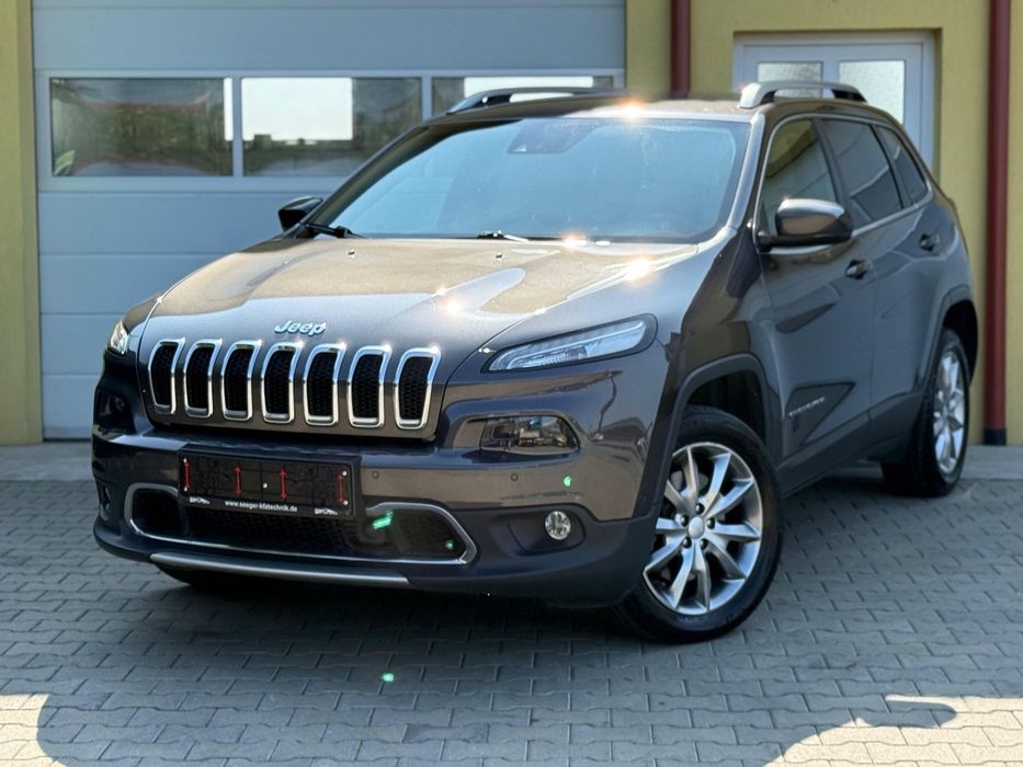 Jeep Cherokee Jeep Cheroke 4x4 stare foarte bună