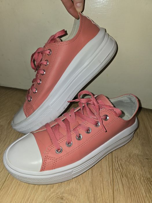 Converse - розови, кожени кецове на мека платформа