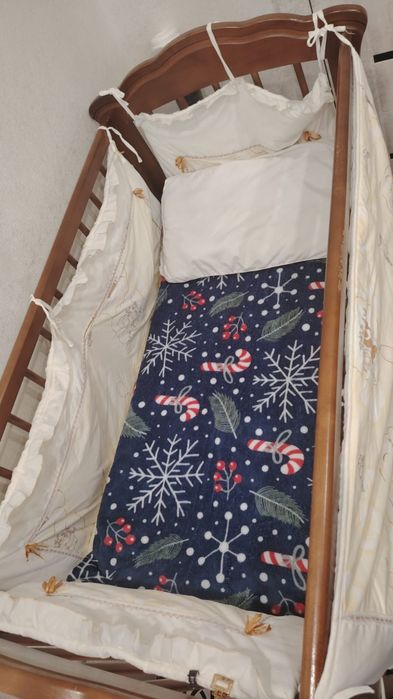 Продам детскую кровать маятник