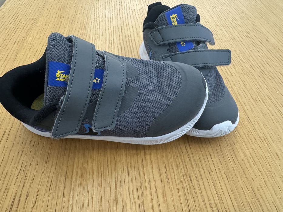 Nike детски маратонки 25 номер