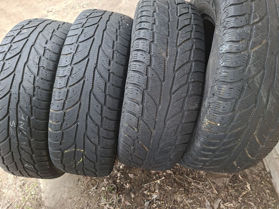 Продам шины. 215/70/16  купер