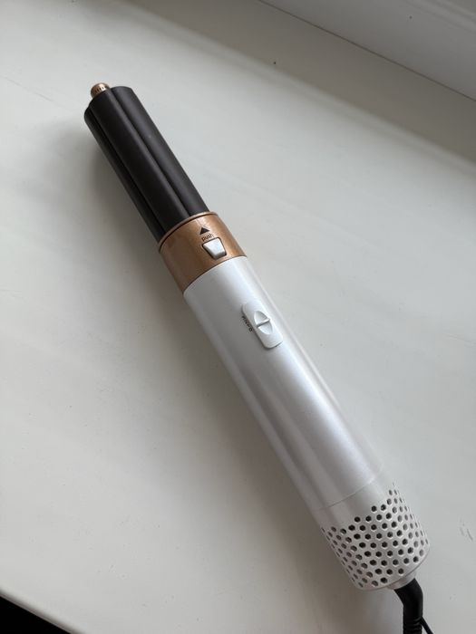 Фен с набором и сумочкой