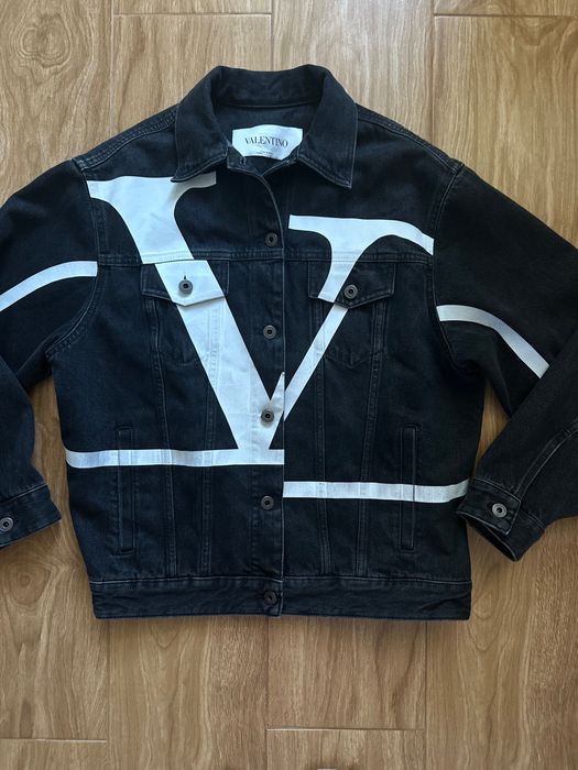 Оригинално дамско яке Valentino Vlogo Denim