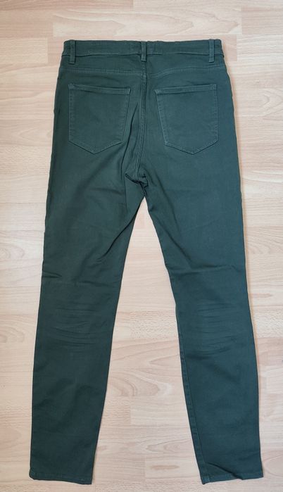 Зелен еластичен панталон H&M, размер 40