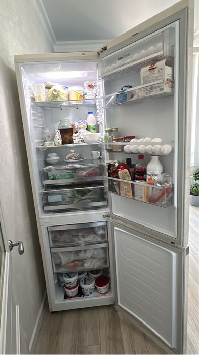 Продам Холодильник LG no frost
