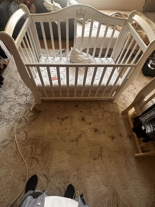 Детская кровать манеж