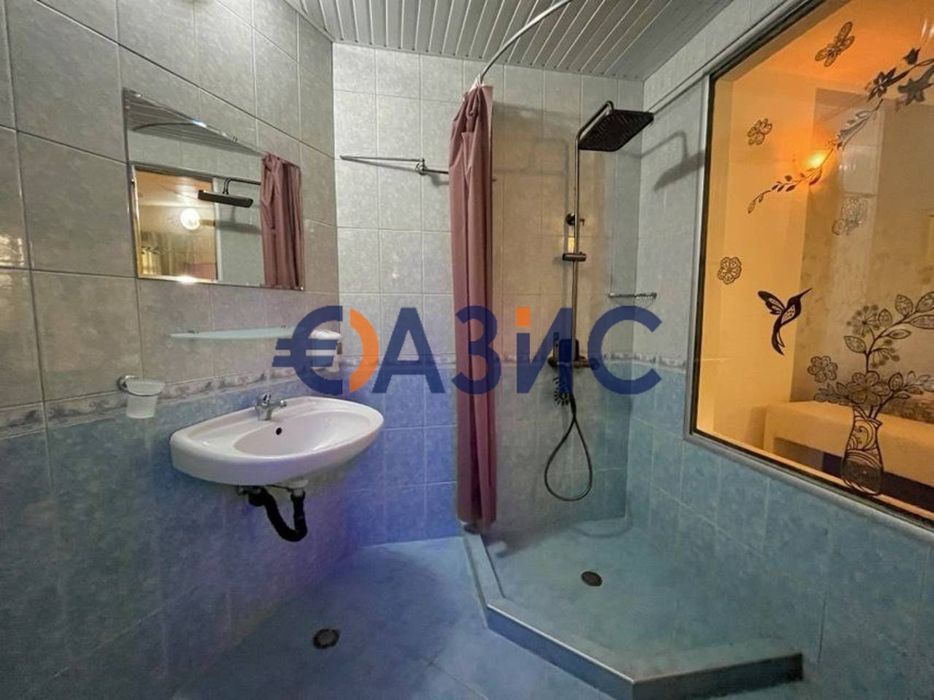 Продава се Тристаен апартамент в к.к. Слънчев бряг - 86 кв.м за 1396 €/кв.м - Снимка #12