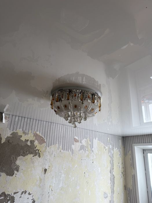 Продам люстру, скмовывоз