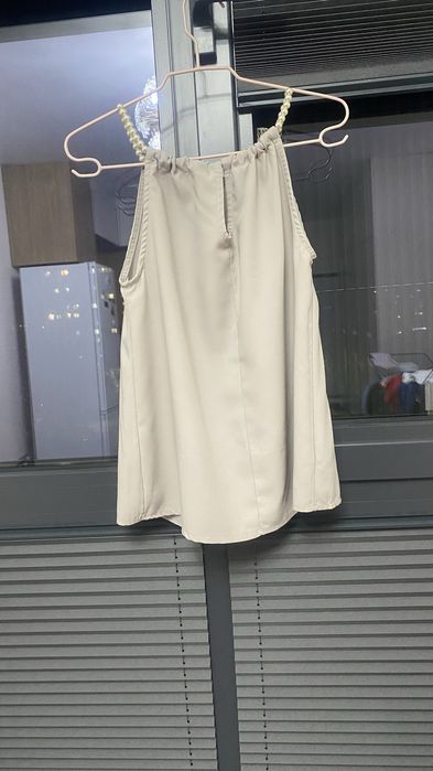 Продам 2 кофты за 3000 тг