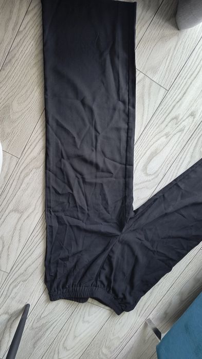 Pantaloni drepți, cu talie pe elastic, noi fără eticheta