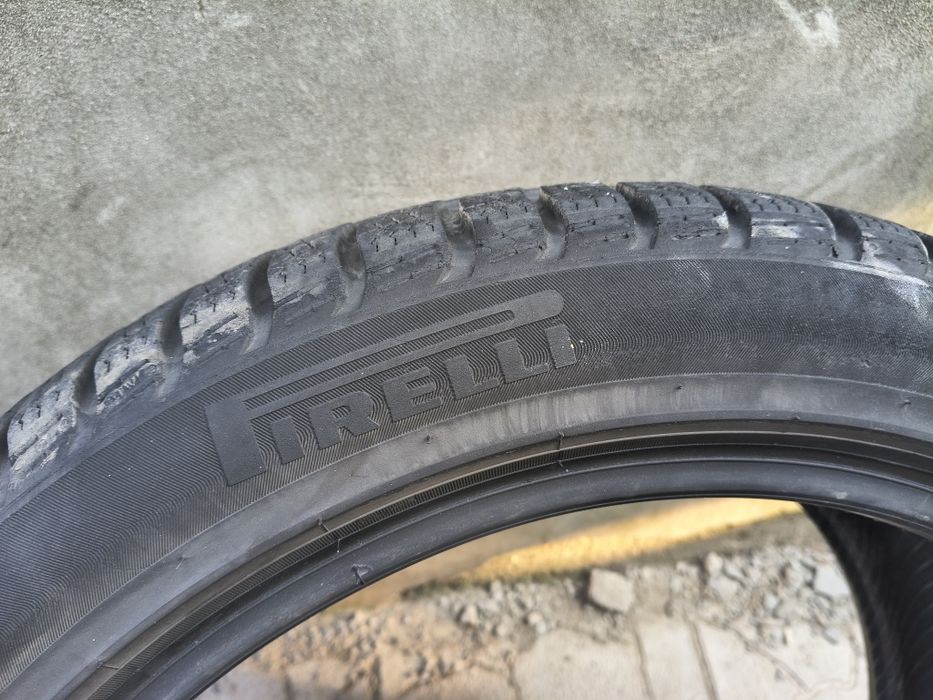 4 anvelope de iarna Pirelli Sottozero la super pret