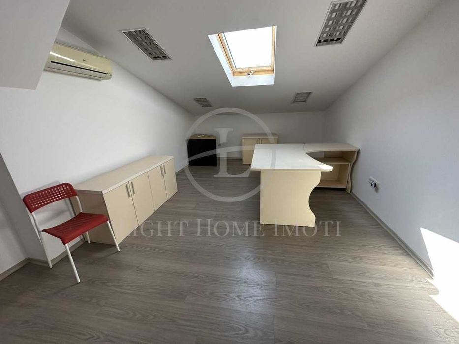 Продава се Офис в Пловдив, Център - 118 кв.м за 1017 €/кв.м - Снимка #6