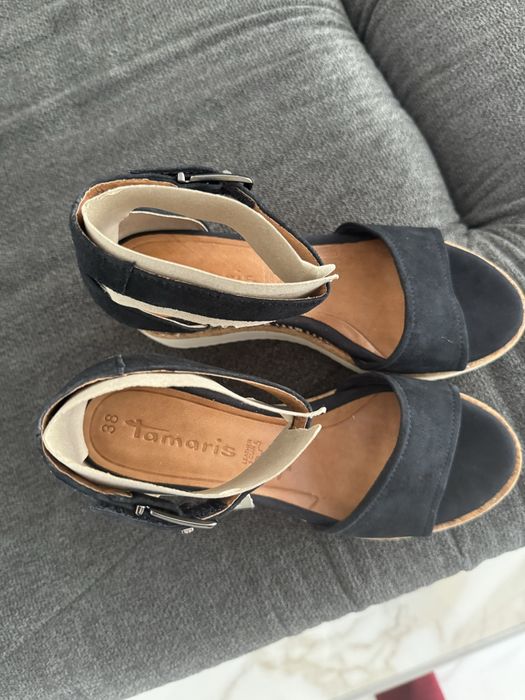 Сандали Tamaris