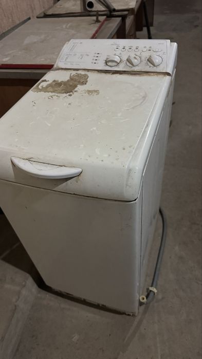 Стиральная машина Indezit продам