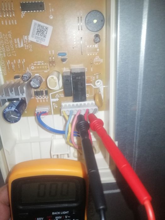 Ремонт холодильников и морозильных ларей