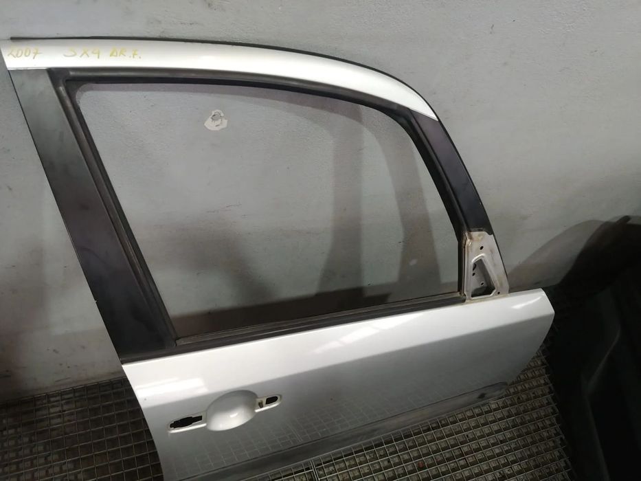 usa portiera dreapta fata fiat sedici 16 2006-2014  suzuki sx4
