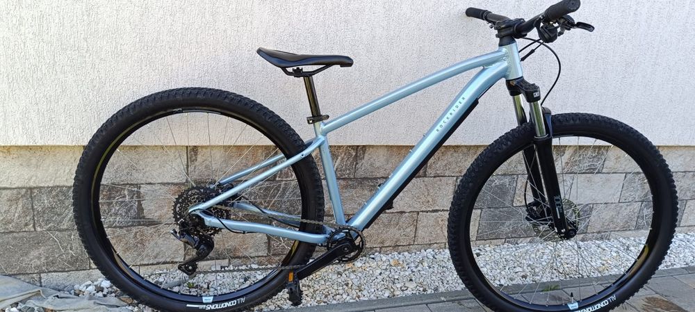 Vând Bicicleta Rockrider EXPL 500 roti 29  Cadru Aluminiu Ultra Noua