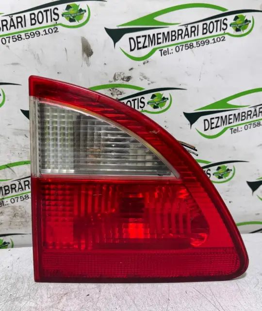 Lampa / Tripla stop stanga pe hayon Ford Galaxy 2003