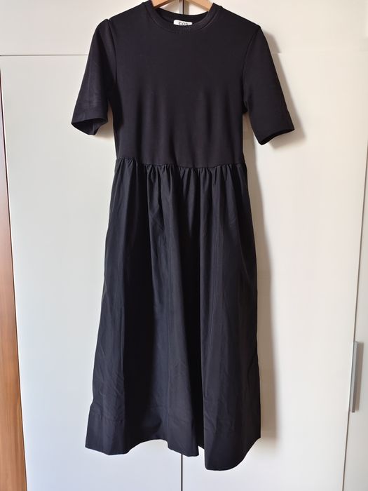 Rochie COS, de culoare neagra