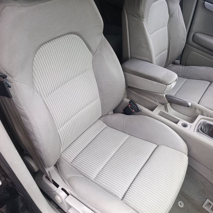 Vând audi A4 b7  break anul 2006