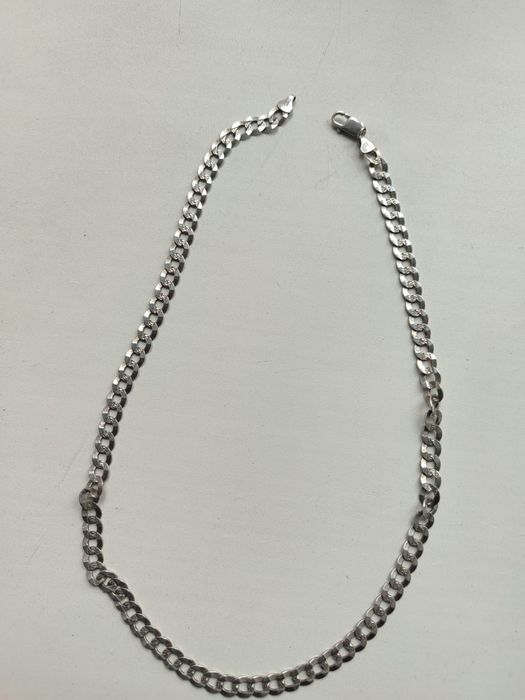 Продам серебряную цепь