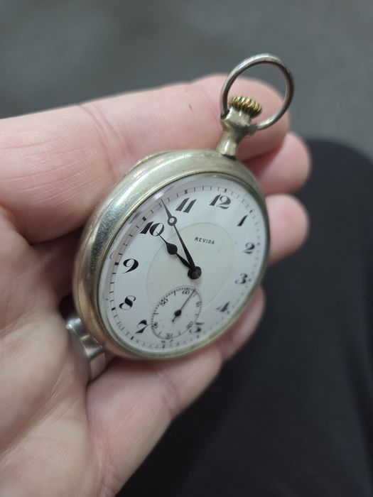 Ceas de buzunar elvetian Revida