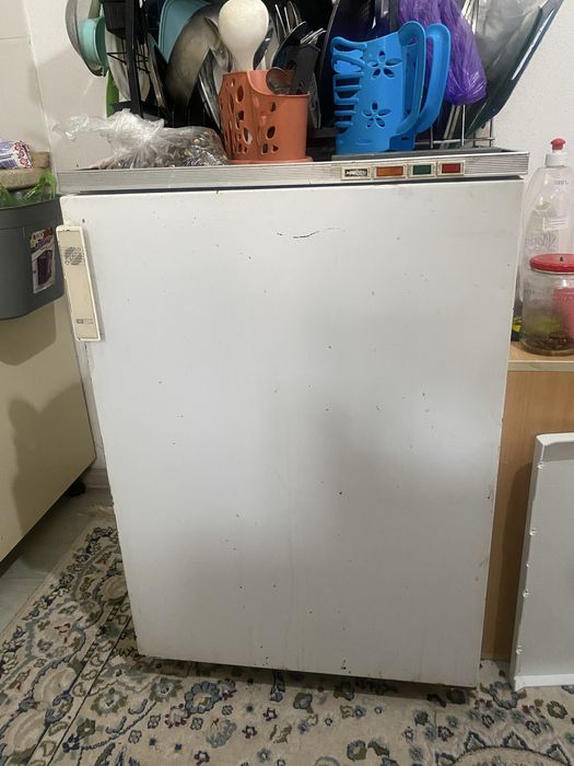 диван и другие мебели