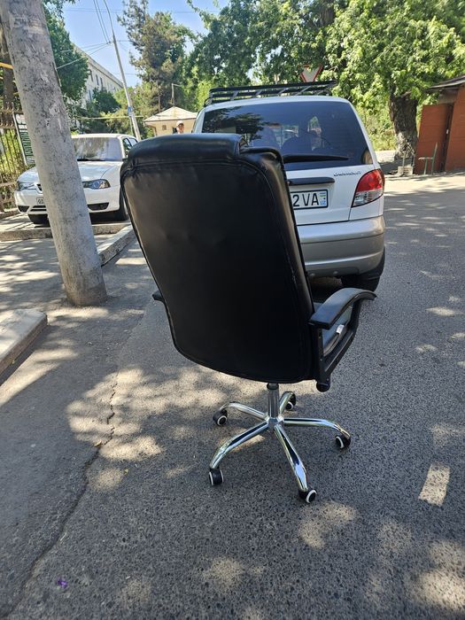 Продаётся кресло