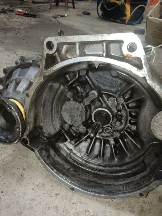 Продам коробку гольф 3