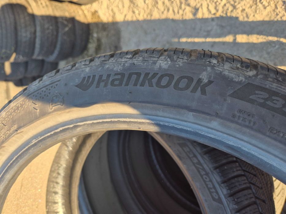 4 Anvelope M+S - 235/40/19 - HANKOOK - APP NOI - DOT 2022 !