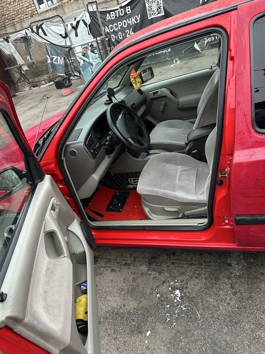 Гольф 3 1995г  продаю срочно