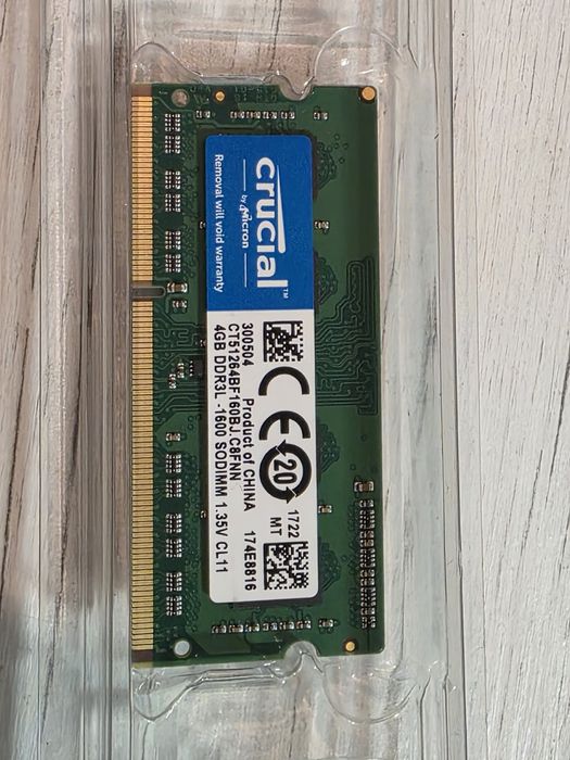 8 giga RAM   2 x4 gb DDR3L 1600 SODIMM 1.35V CL11