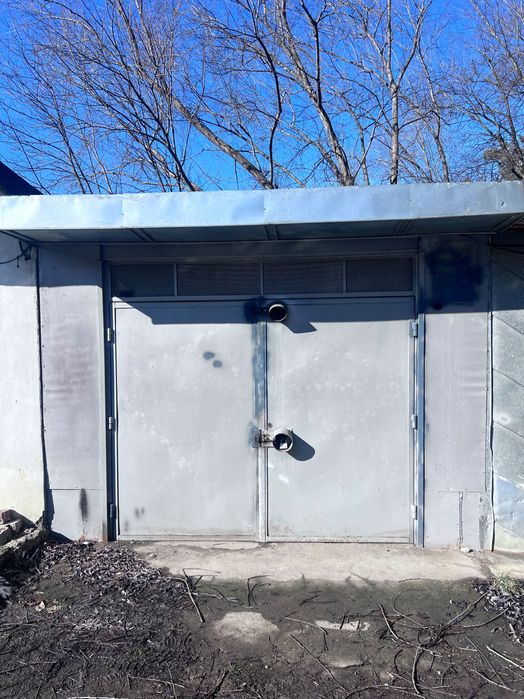 Închiriez un garaj in Zona Cartodromă 29 de metri