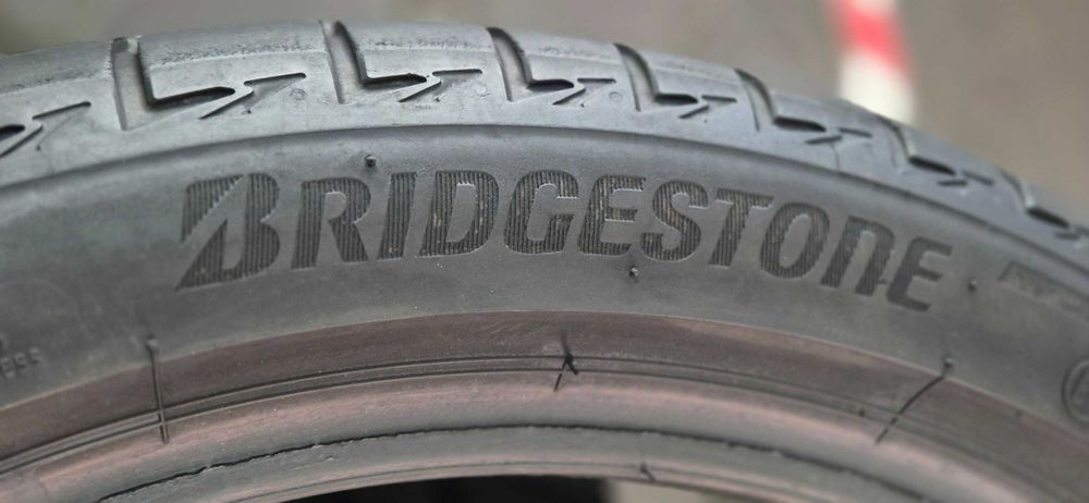 anvelope Bridgestone,Goodyear 225/40/18