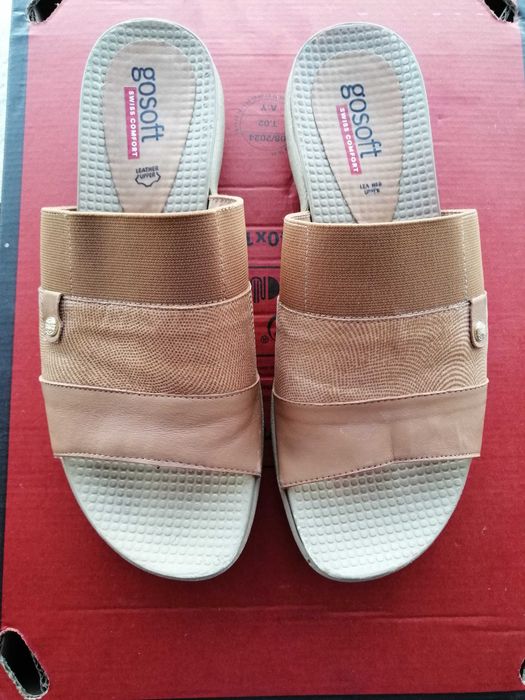 Дамски сандали GOSOFT