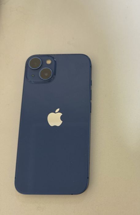 Продается айфон 13. 128гб