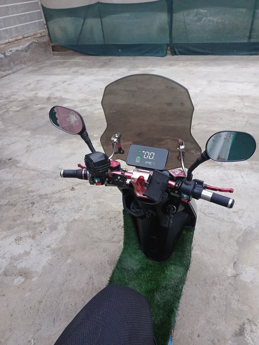 Скутер Сотилади нархи 400 д состояниями зор янги аккумулятор койилган